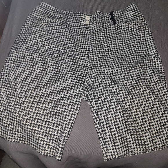 Nike Golf Black and White Houndstooth Pattern Shorts S - Picture 1 of 4